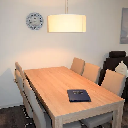 Haus Nr 26, Fischerhus * 쉴리그